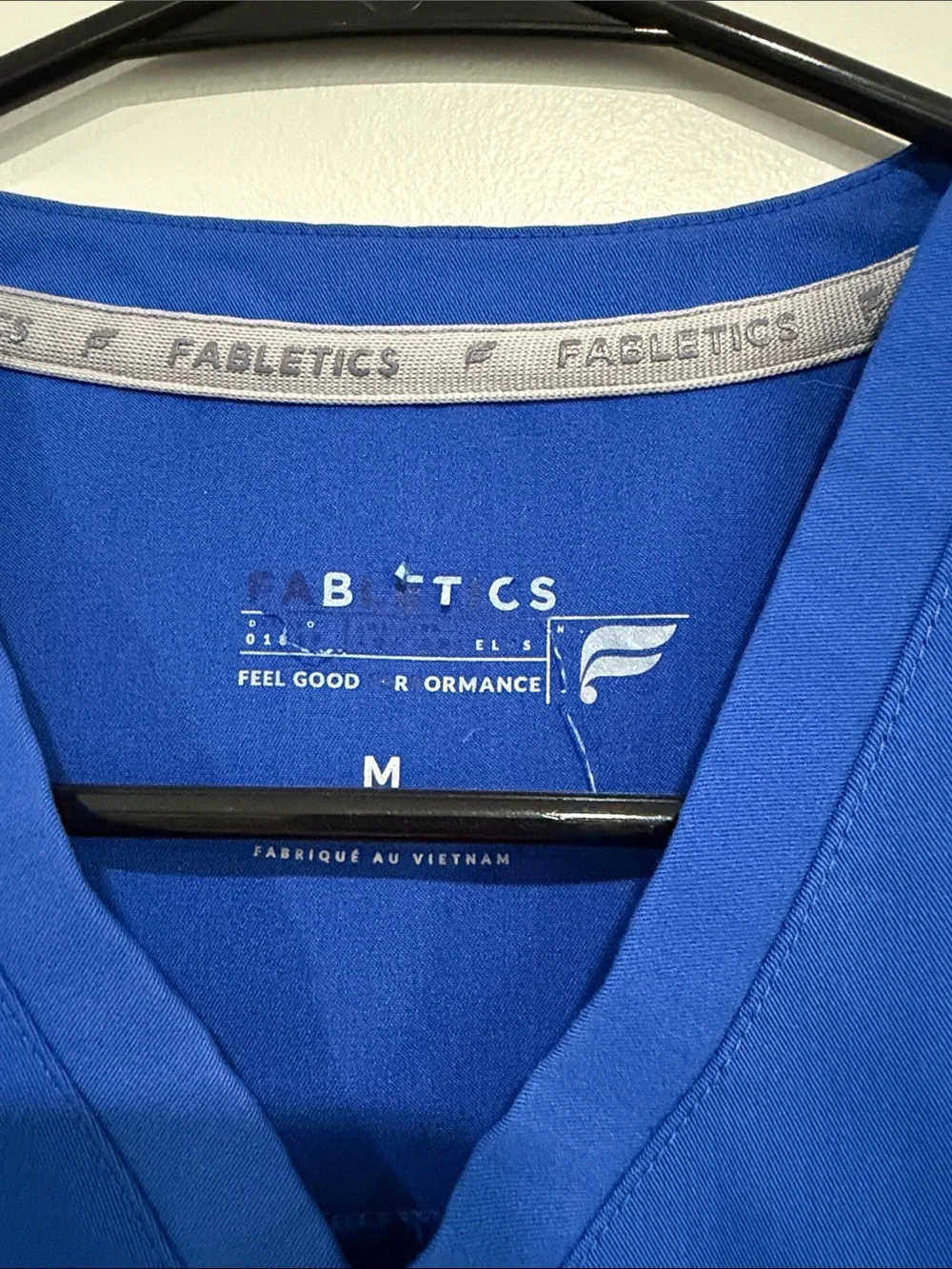 Fabletics Scrub top - Picture 2 of 4